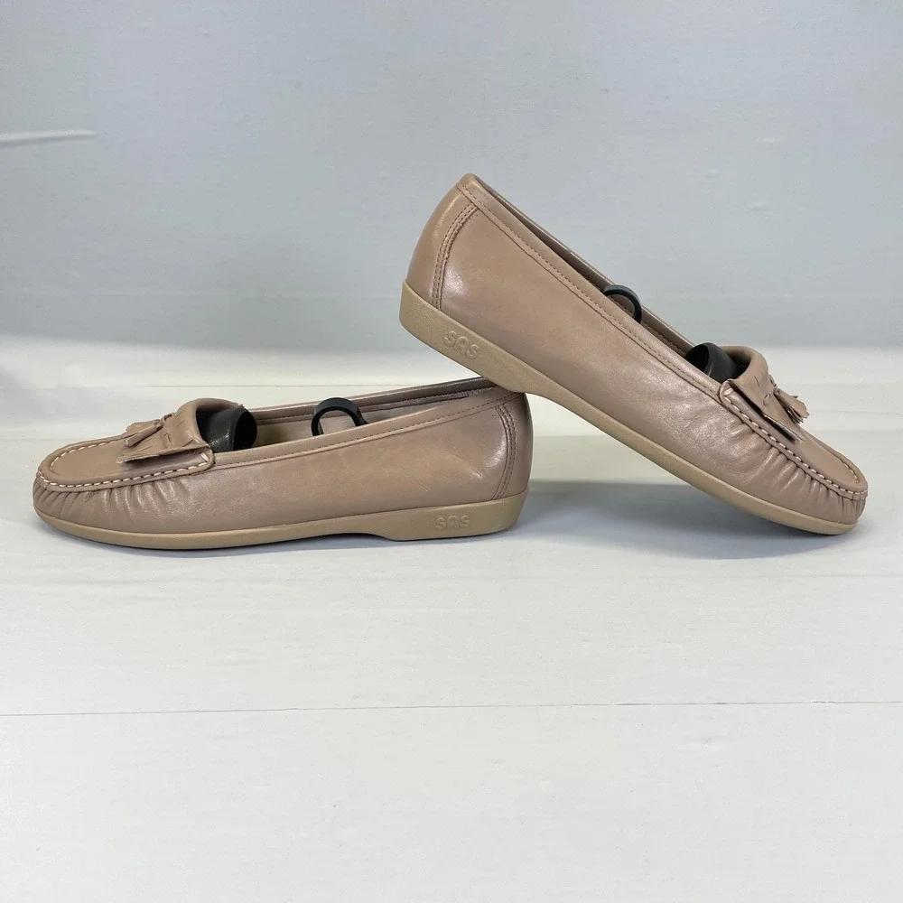 SAS Kiltie Tassel Loafers Womens Size 9.5 W Taupe Leather Slip On Comfort Shoes